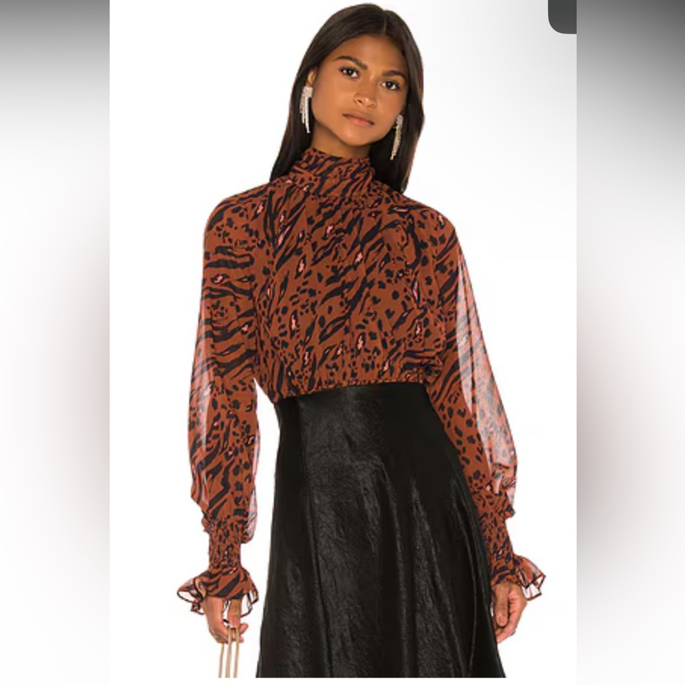 LPA top size Large